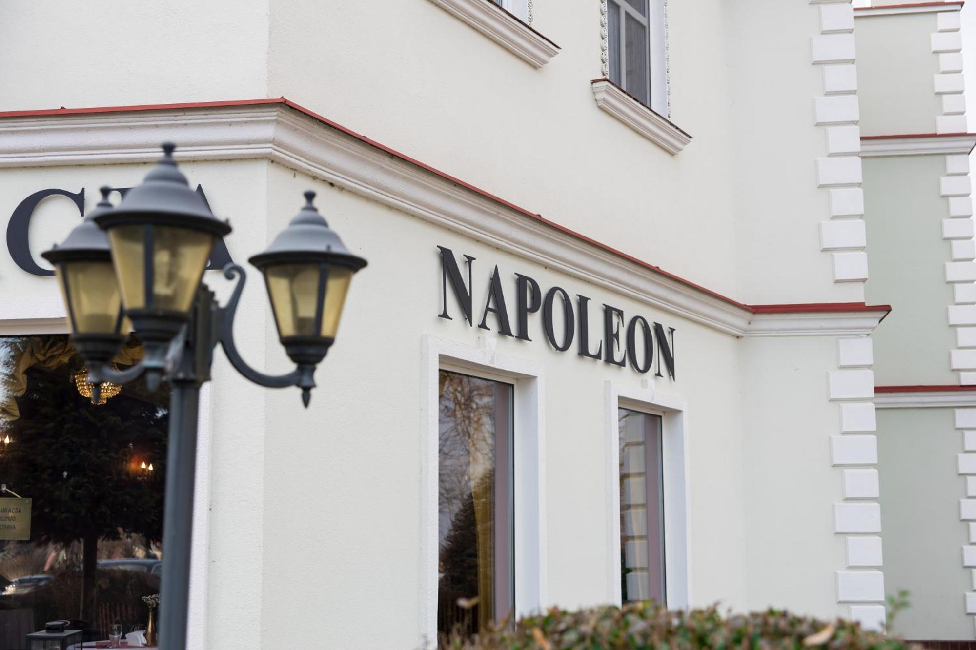 Hotel Napoleon Wroblew  Exterior photo